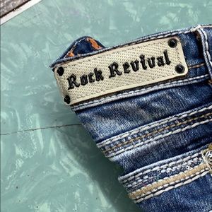 Rock Revival Capri Jeans